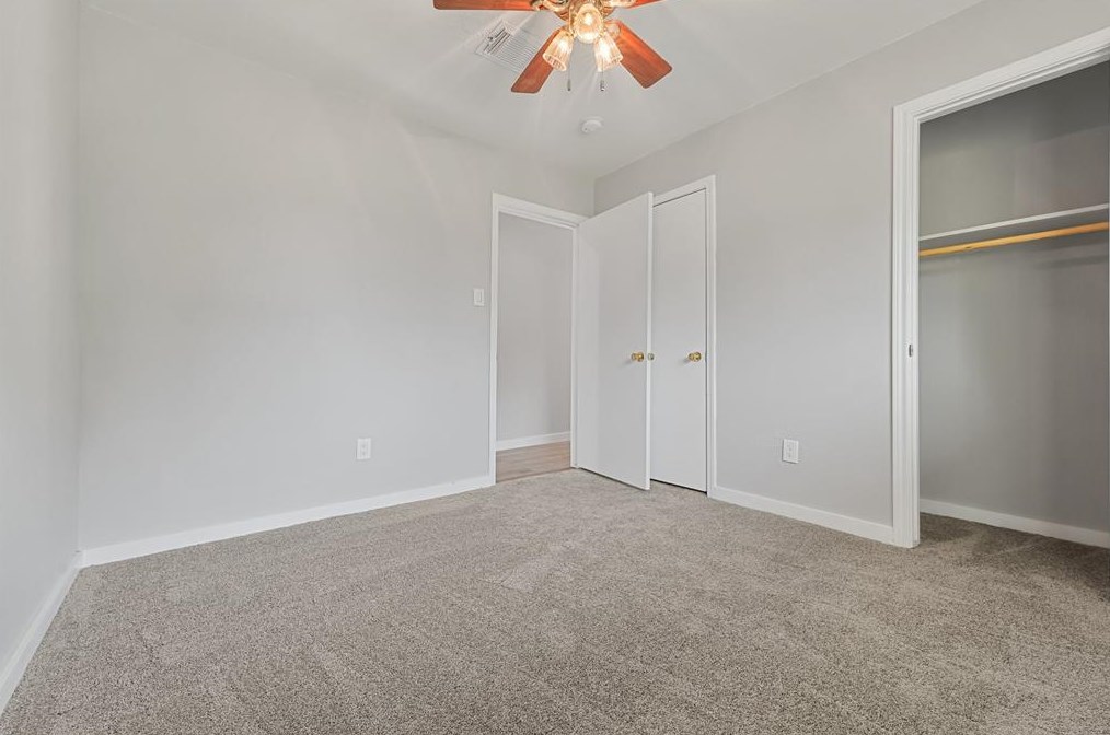 6502 Leedale, Houston TX  77016-2415 exterior