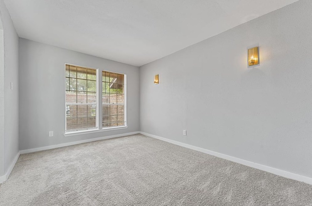6502 Leedale, Houston TX  77016-2415 exterior