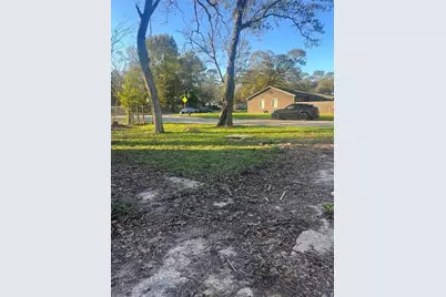 409 Wagers Street, Conroe, TX 77301 - Photo 15