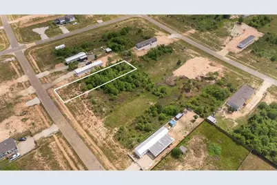 1450 Road 5706, Cleveland, TX 77327 - Photo 5