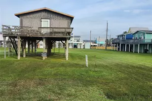 1218 Middle, Surfside Beach, TX 77541 - Photo 5