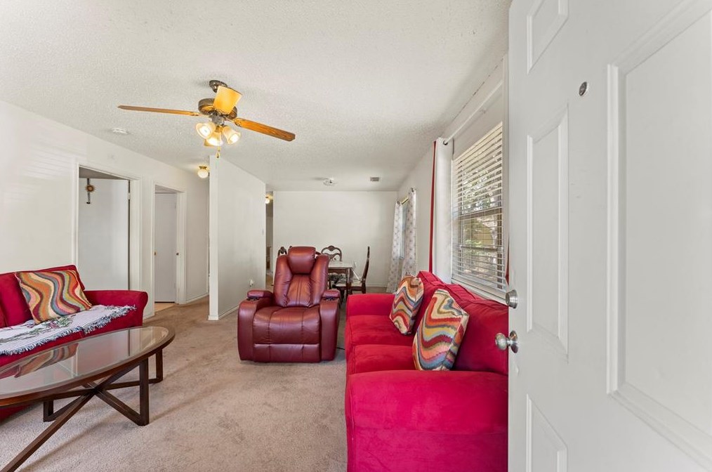 7017 Hershe St, Houston TX  77020-5115 exterior