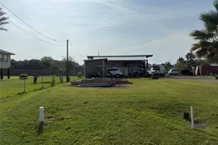 1021 17th St, San Leon, TX 77539 - Photo 1