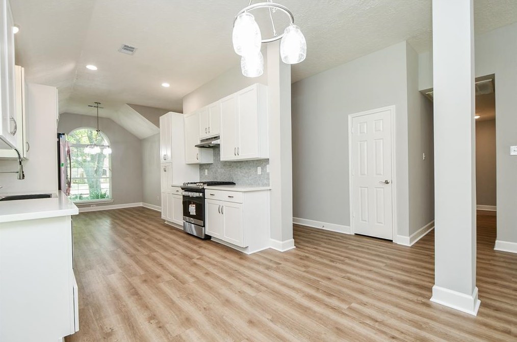 12902 Dove Pt Ln, Houston TX  77041-4257 exterior