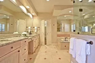 1211 Nantucket Dr, Houston, TX 77057 - Photo 35