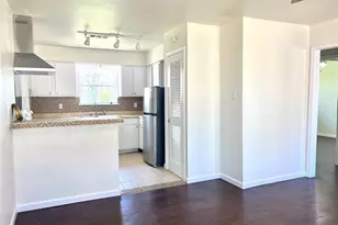 3514 Sparrow St, Houston, TX 77051 - Photo 5