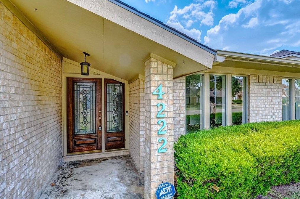 4222 Colombia Dr, Pasadena TX  77504-2514 exterior