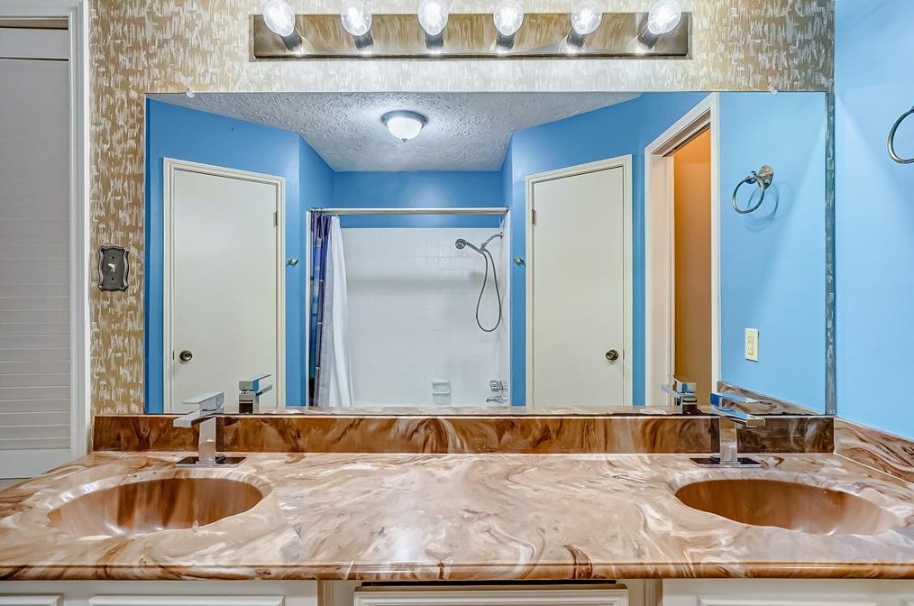 4222 Colombia Dr, Pasadena TX 77504-2515 exterior