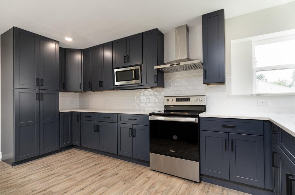 13155 Pebblewalk Cir, Houston TX  77041-1824 exterior