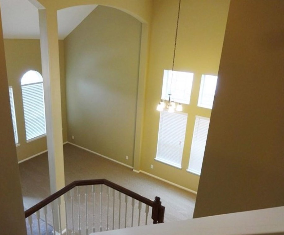 1927 Makenna Ln, Houston TX  77049-1642 exterior