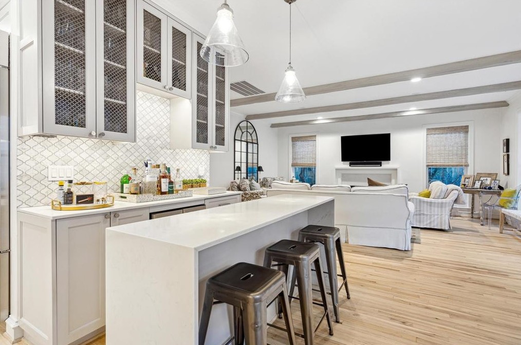 3611 Bellefontaine St, Houston TX  77025-1316 exterior