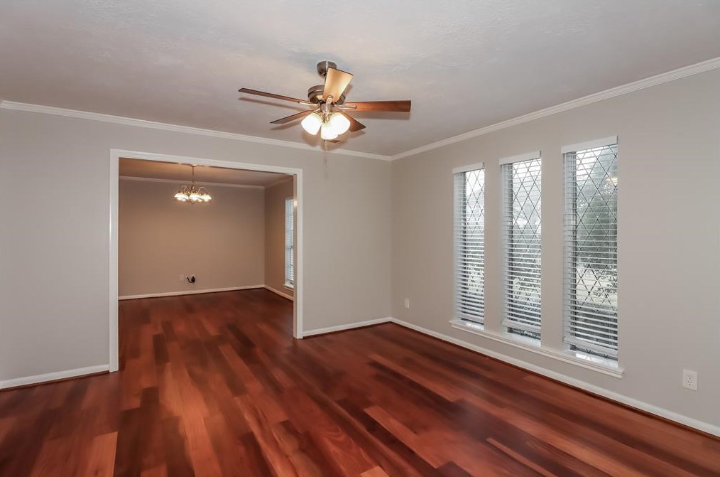 6707 Chancellor Dr, Spring TX  77379-7612 exterior