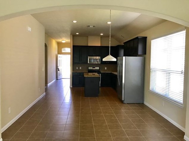 1302 Maple Ace Dr, Katy TX  77493-2902 exterior