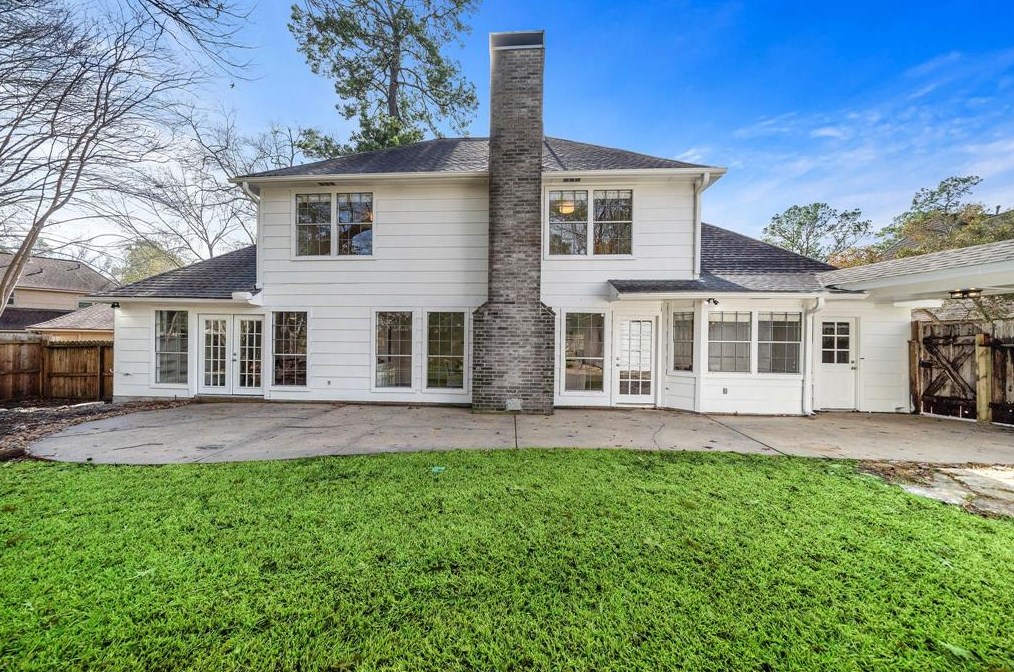 5323 Timber Shade Dr, Humble TX 77345-1700 exterior