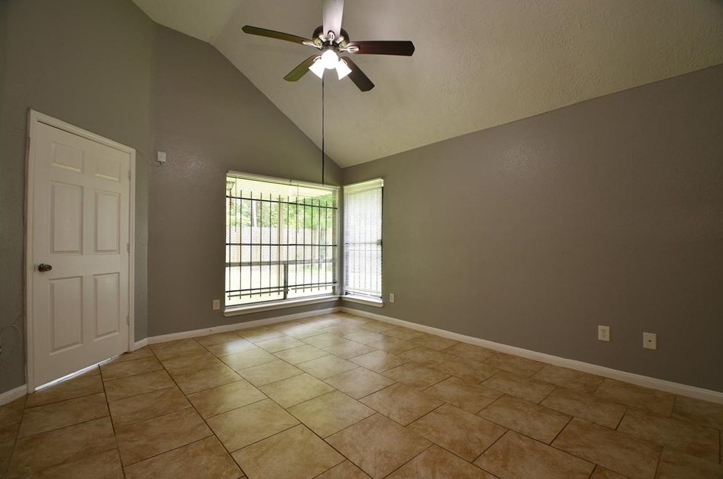 12934 Crystal Cv Dr, Houston TX  77044-1802 exterior