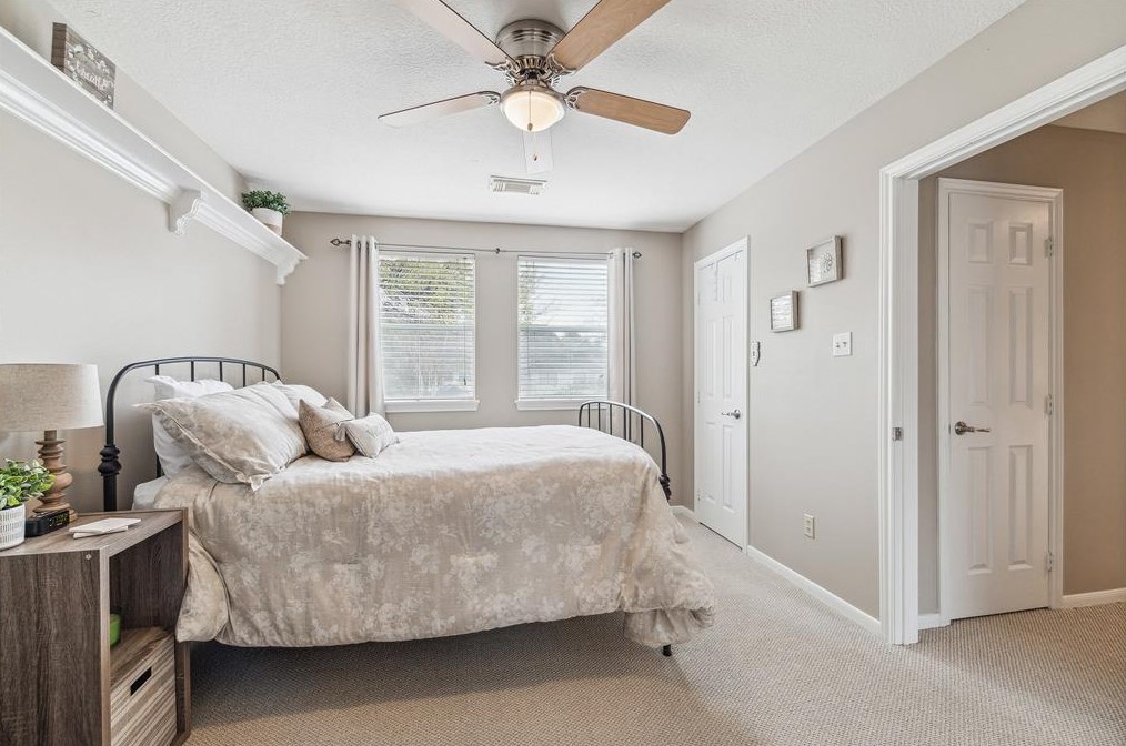 5818 Spring Lodge Dr, Humble TX 77345-2450 exterior