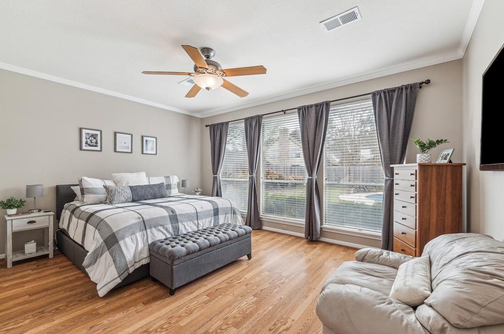 5818 Spring Lodge Dr, Humble TX 77345-2450 exterior