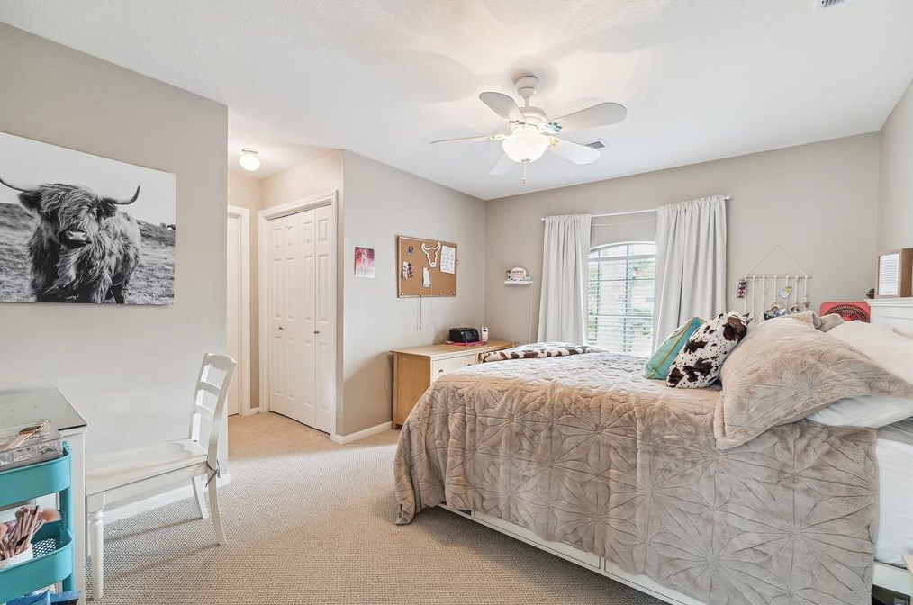 5818 Spring Lodge Dr, Humble TX 77345-2450 exterior