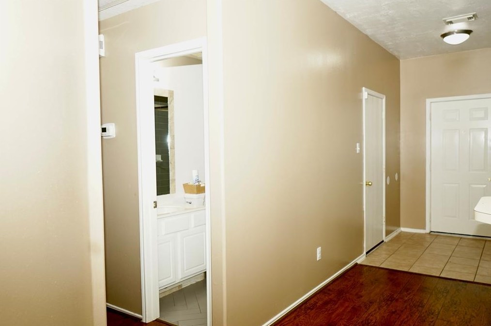 20010 Tunham Trl, Houston TX  77073-6198 exterior