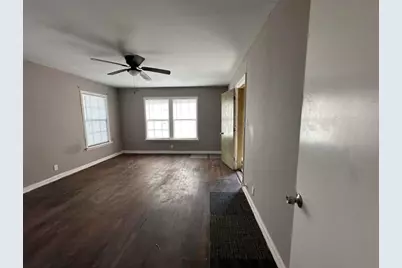 810 E Bowie Avenue, Harlingen, TX 78550 - Photo 9