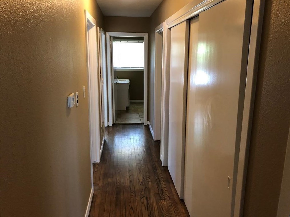 5634 Meadow Creek Ln, Houston TX  77017-6808 exterior