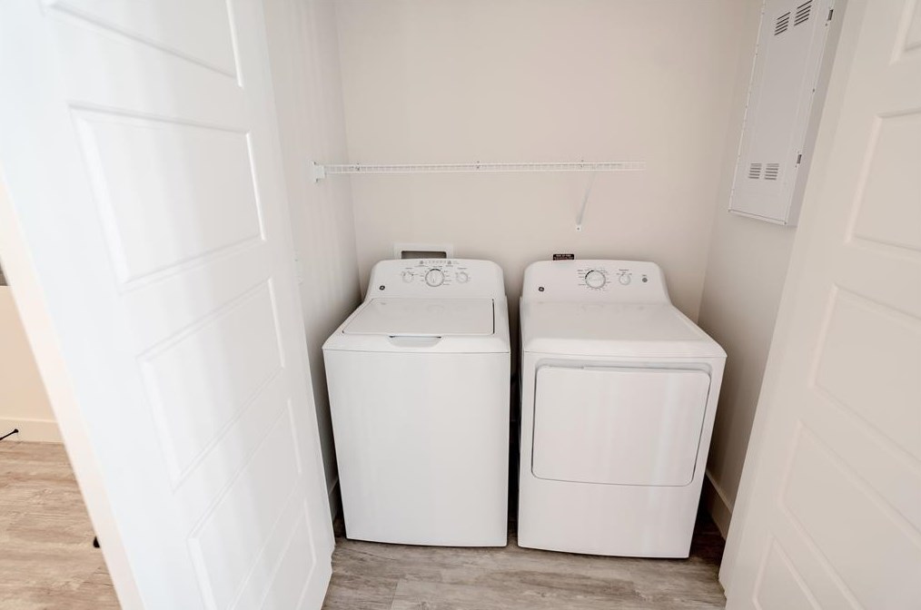 1801 Smith St, Houston TX  77002-8044 exterior