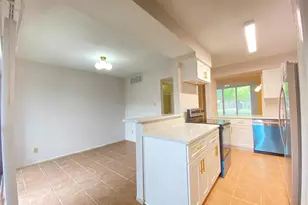 2601 S Braeswood Blvd, Houston, TX 77025 - Photo 9