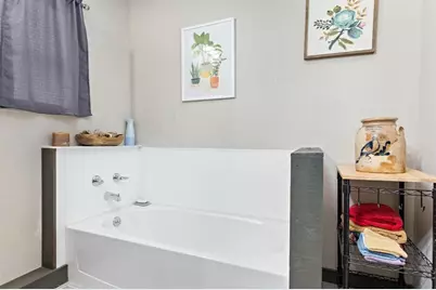 545 Cr 2006, Liberty, TX 77575 - Photo 23