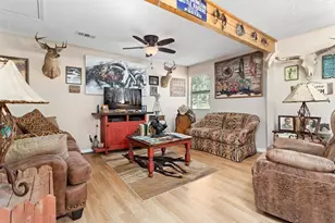 545 Cr 2006, Liberty, TX 77575 - Photo 17