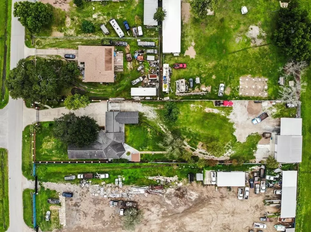 13117 Player, Houston TX  77045-3105 exterior