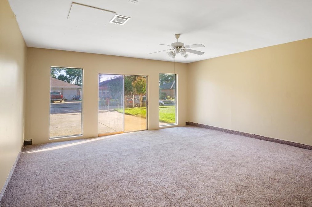 1707 Chippawa, Pasadena TX 77504-3208 exterior