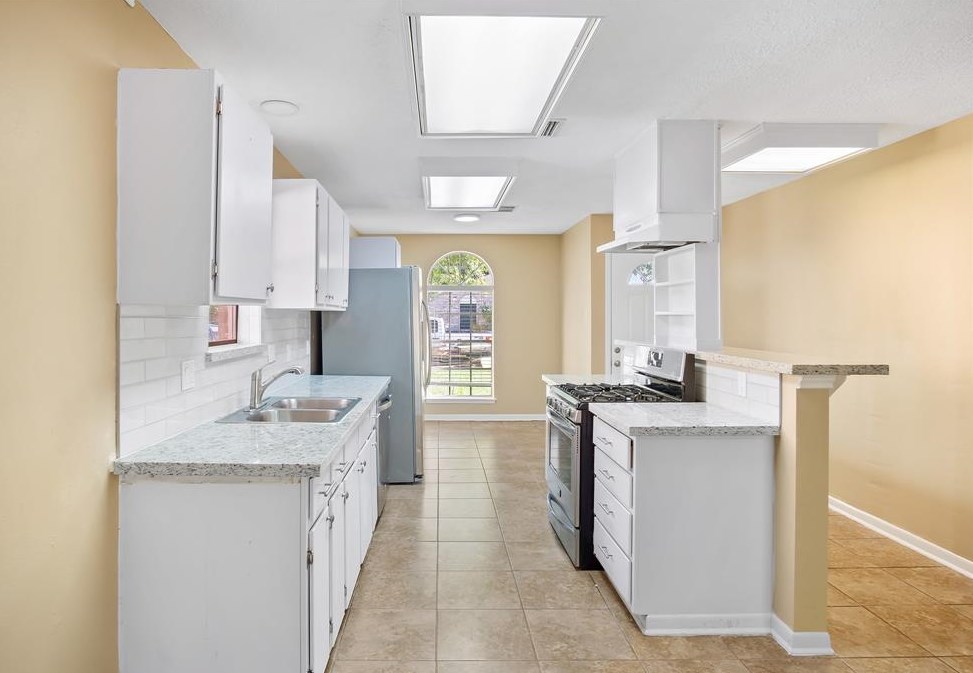 1707 Chippawa, Pasadena TX 77504-3208 exterior