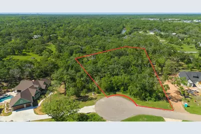 104 Legend Lane, Angleton, TX 77515 - Photo 7