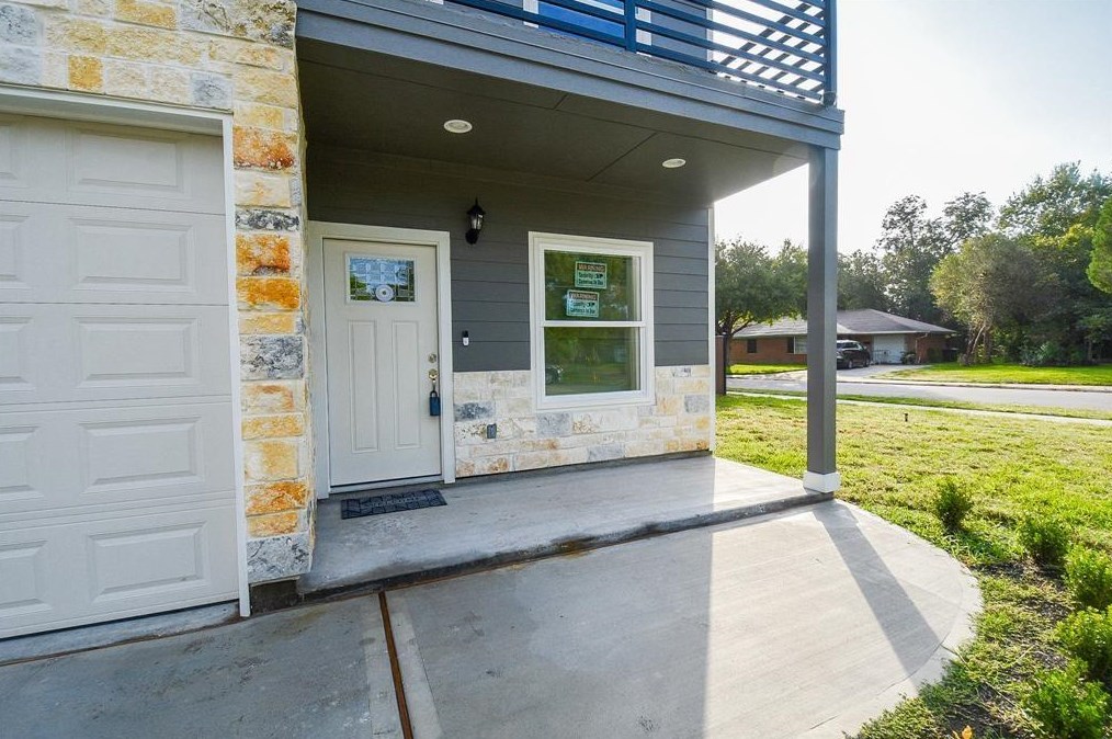 6669 Northdale, Houston TX  77087-6424 exterior