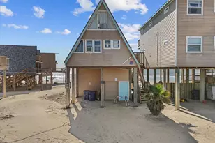 109 Beach Dr, Surfside Beach, TX 77541 - Photo 7