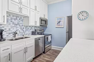 1401 E Beach Dr, Galveston, TX 77550 - Photo 17