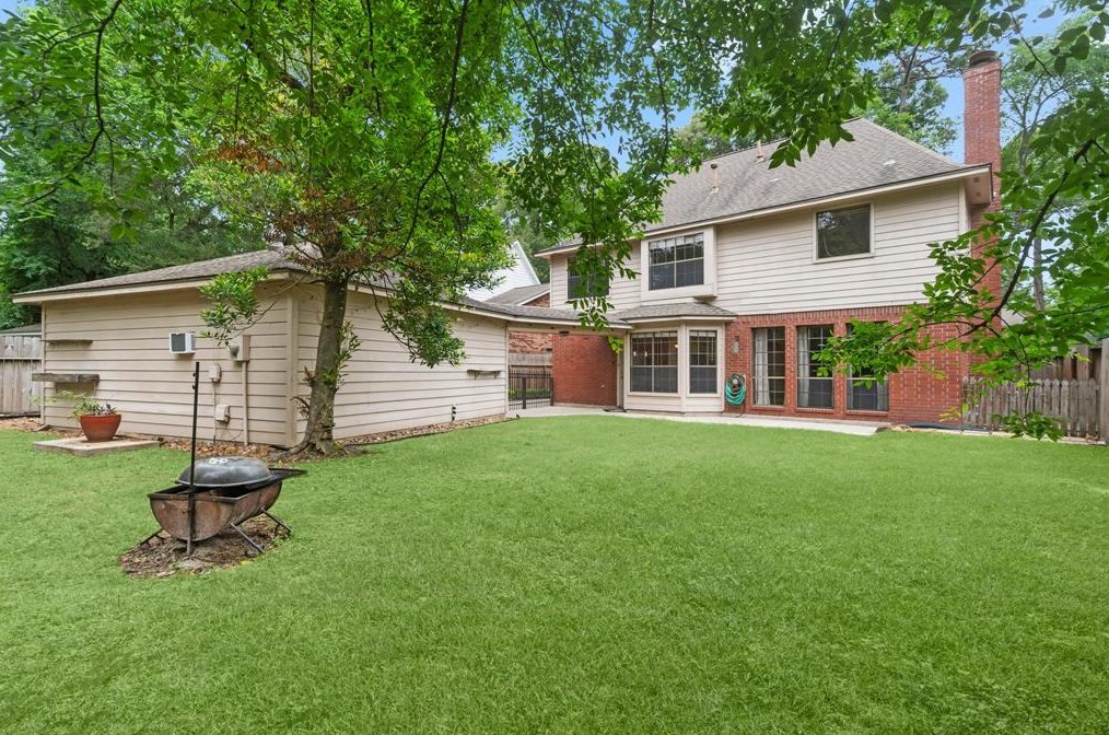 3522 Scenic Valley Dr, Humble TX 77345-1054 exterior