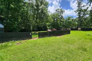 12123 Overhill Rd, Plantersville, TX 77363 - Photo 9