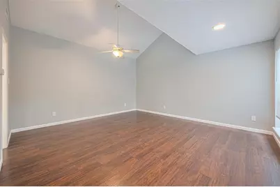 2107 Shadowbriar Drive, Houston, TX 77077 - Photo 25