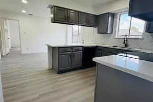 16246 Los Altos Dr, Houston, TX 77083 - Photo 3