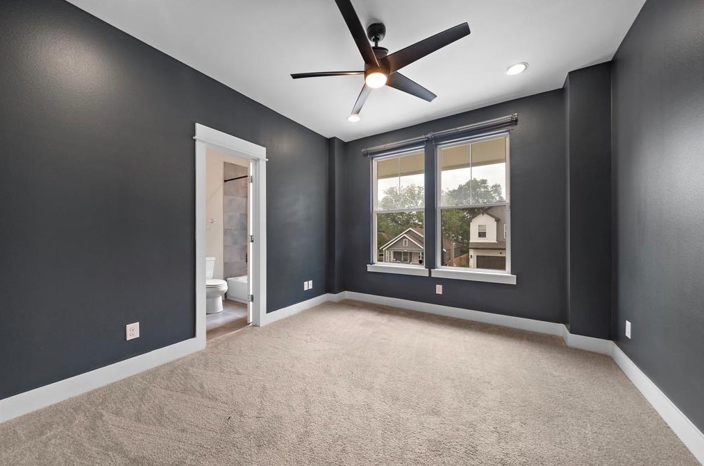 1411 Boswell St, Houston TX 77009-5906 exterior