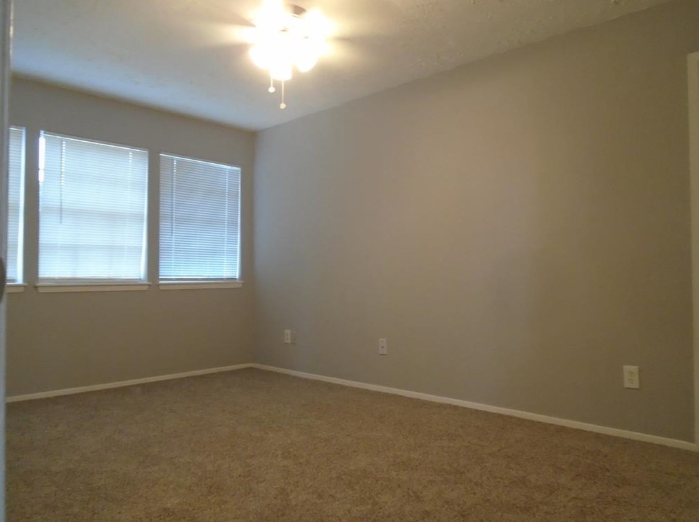 5421 Diane Ct, Spring TX 77373-8708 exterior