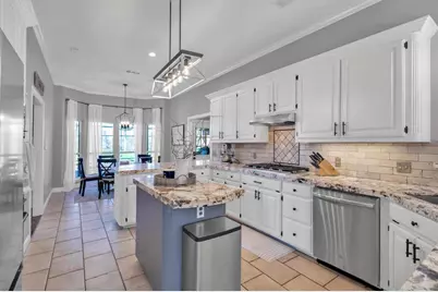 210 River Oaks Drive, Lake Jackson, TX 77566 - Photo 17