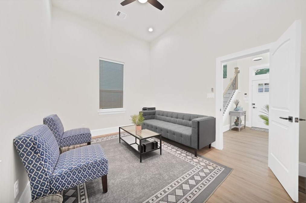 2110 Hadley St, Houston TX  77003-5814 exterior