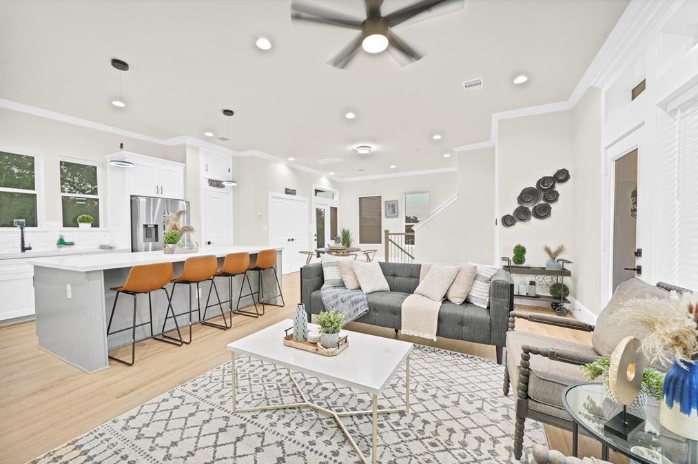 2110 Hadley St, Houston TX  77003-5814 exterior