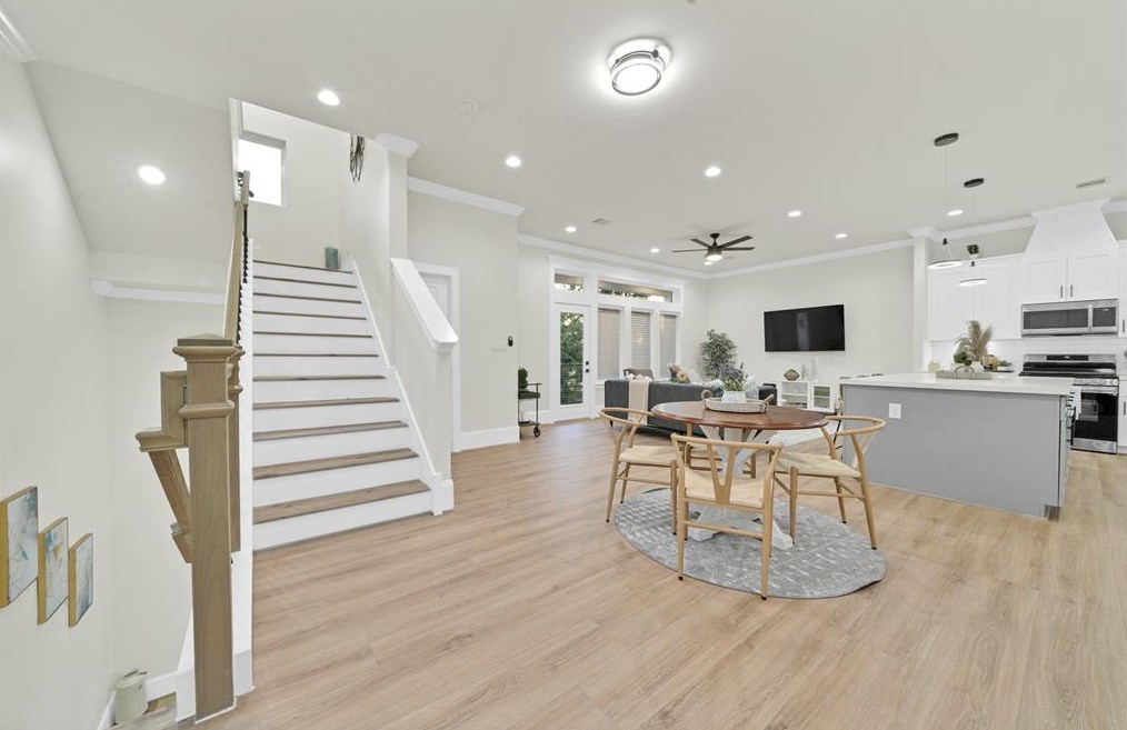 2110 Hadley St, Houston TX  77003-5814 exterior