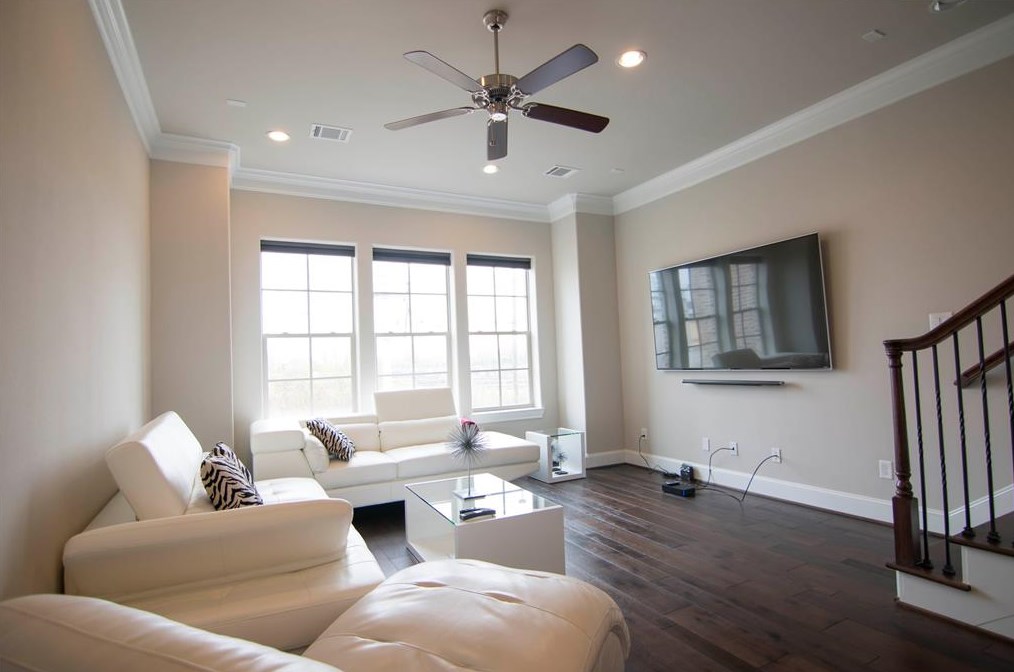 616 Delano St, Houston TX  77003-3213 exterior