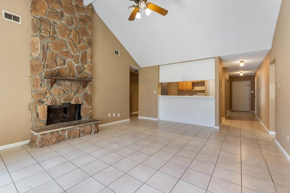 19407 Navarro Mills Dr, Tomball TX  77375-7761 exterior