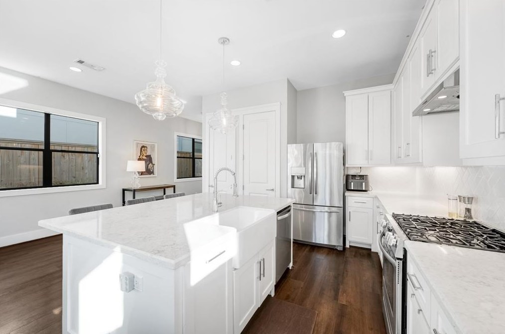 1217 Northwood, Houston TX 77009-6123 exterior