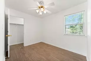 235 Doncaster St, Conroe, TX 77303 - Photo 25